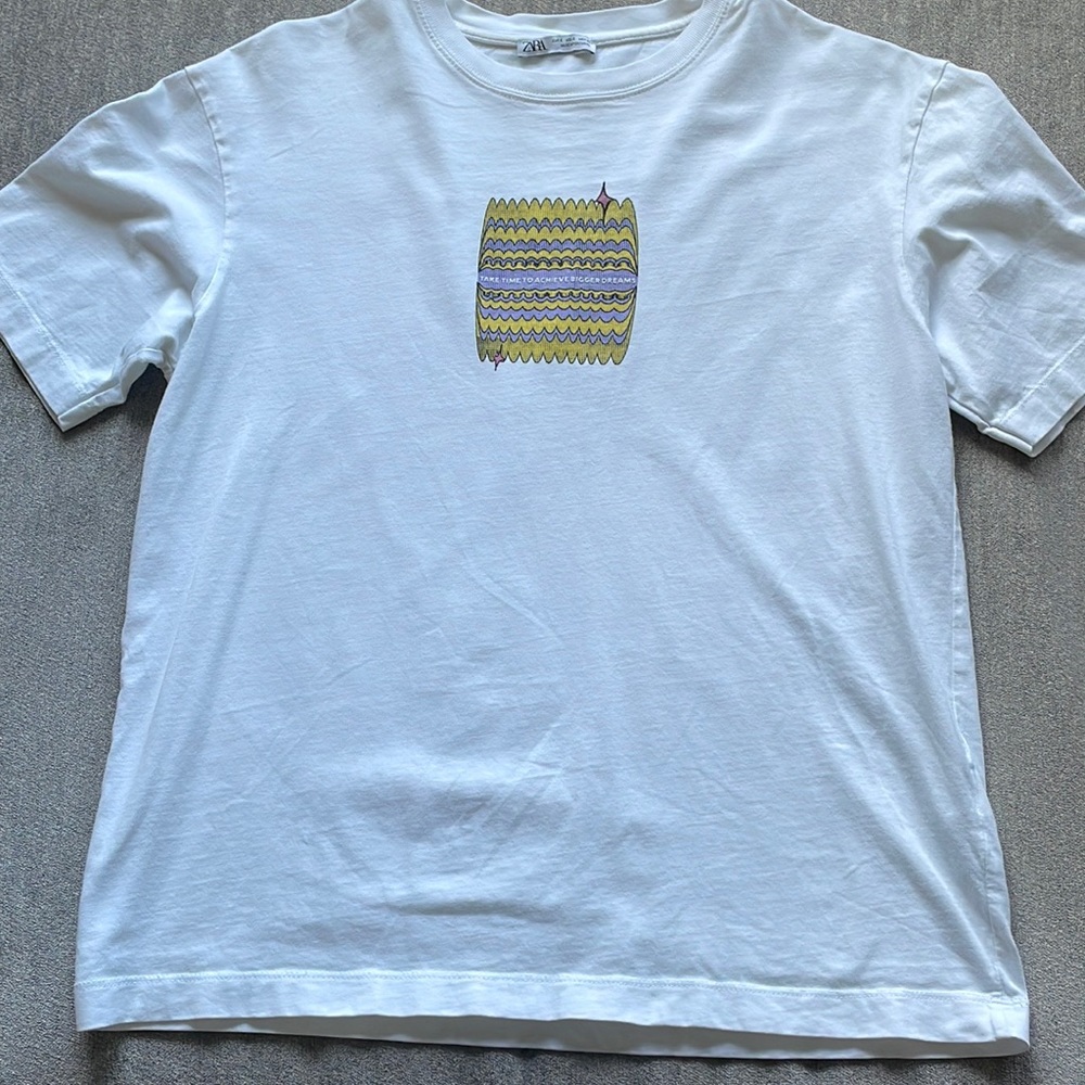 Zara Graphic Tee S